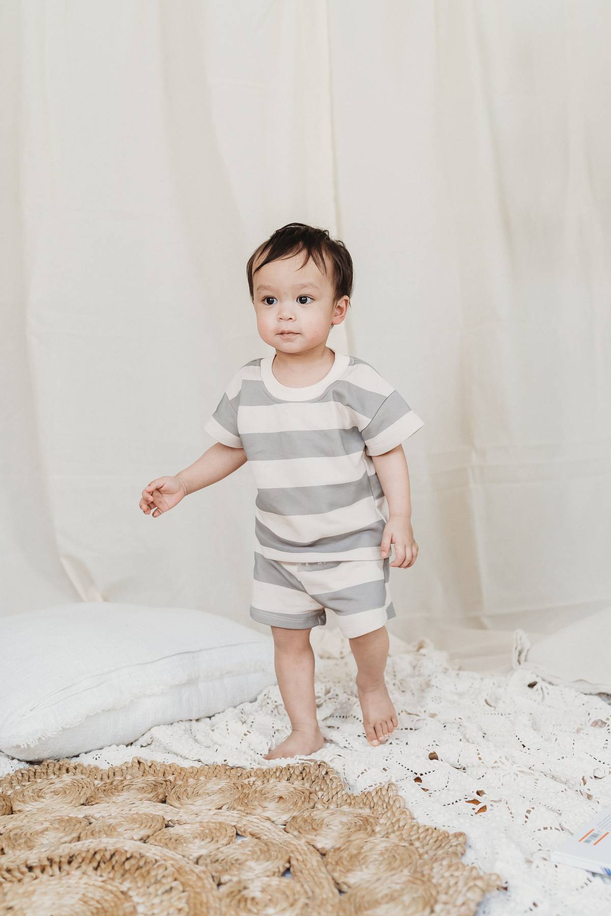 Neutral Stripe Set
